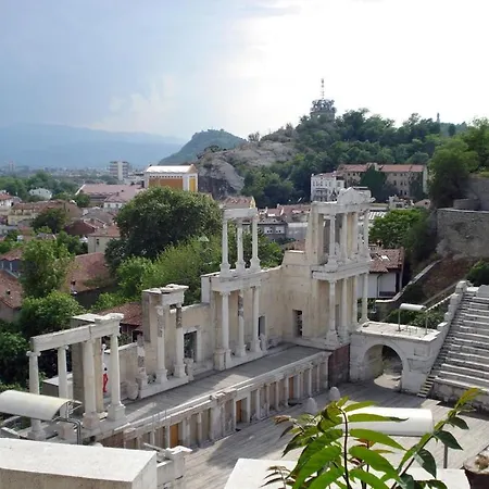 Apartamento апартамент в подножието на стария град *