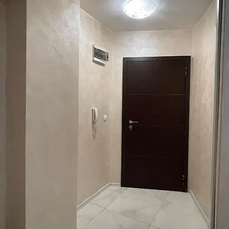 Apartment апартамент в подножието на стария град