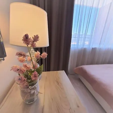 Apartment апартамент в подножието на стария град