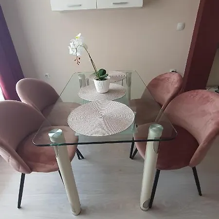 Apartment в подножието на стария град